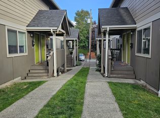 126 20th Ave E APT B, Seattle, WA 98112
