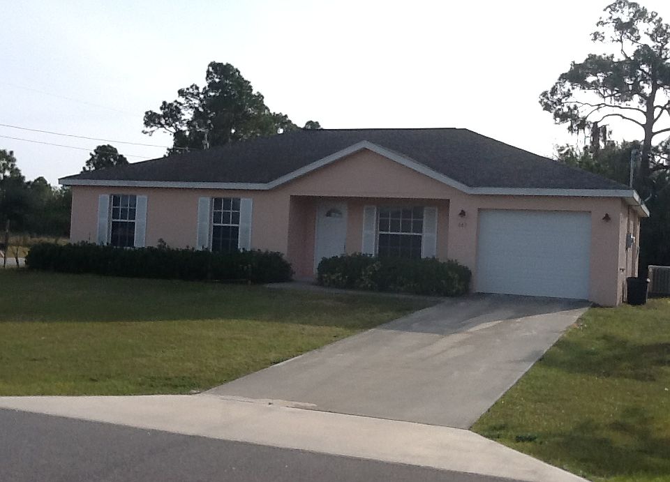 1st image of 663 Lynn Dr