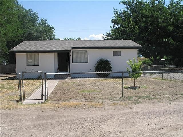1st image of 7 Blue Bonnet Dr