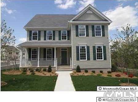 1st image of 8 Eagle Ln