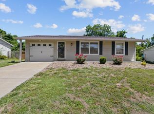 5 Pepperidge Rd, Saint Peters, MO 63376