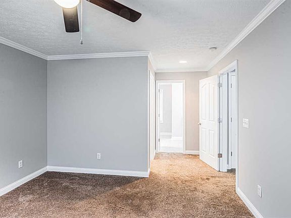 5th image of 945 Wintercress Ln