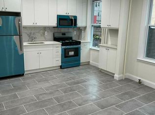 30-90 43rd St #1, Astoria, NY 11103