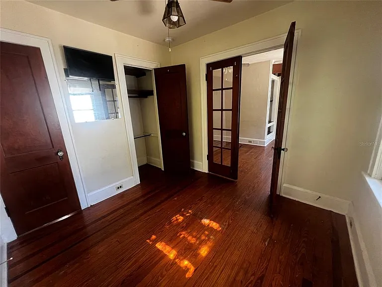 2034 NW 3rd Ave — Photo 4