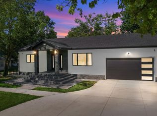 407 2nd Ave, South Sioux City, NE 68776