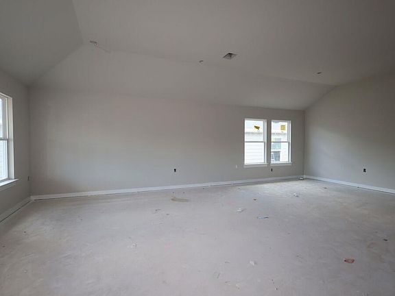 4th image of 9316 Furman Dr