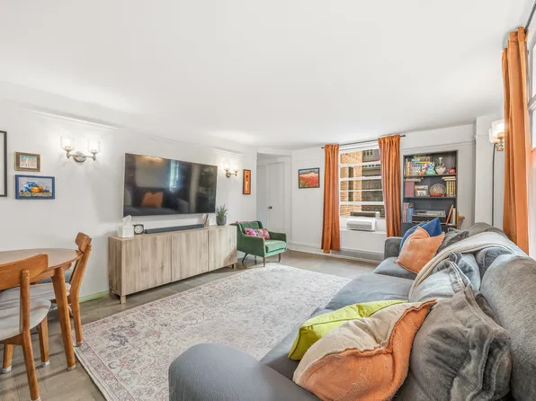 111 East 88th Street image 1 of 13