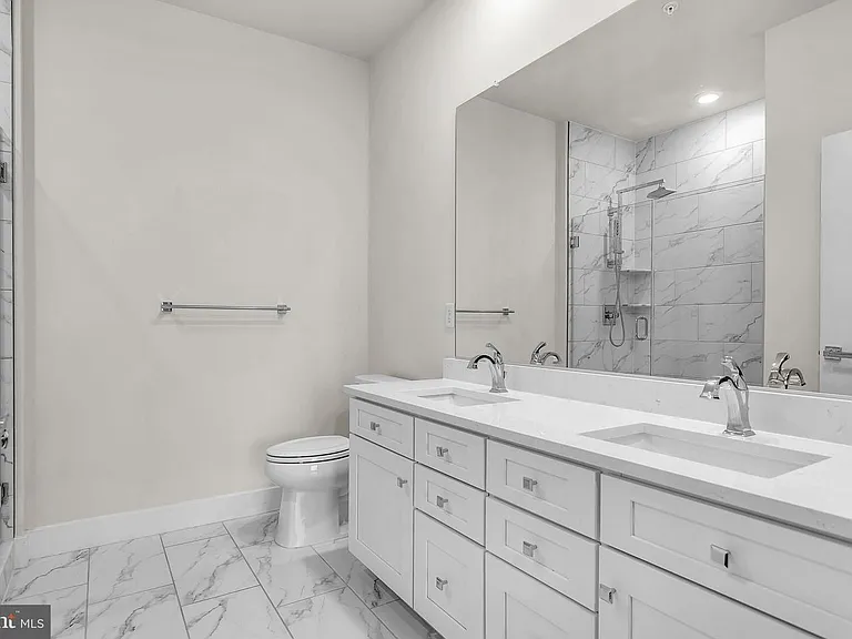 1761 Old Meadow Road 413 #413 — Photo 7