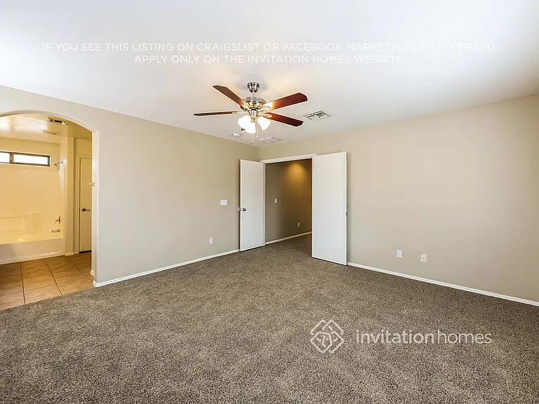 2122 S 114th Ave — Photo 9