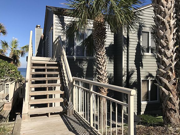 2nd image of 120 Sea Hammock Way