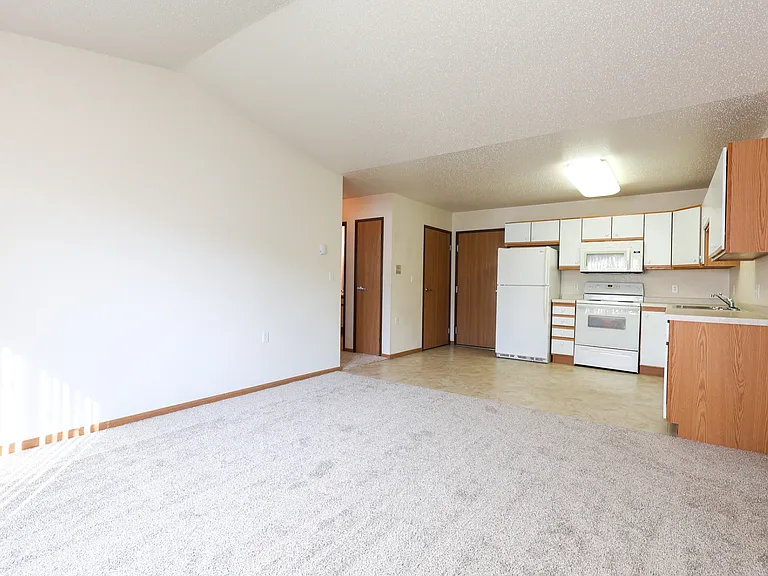 Heritage Square 55+ Apartments — Photo 11