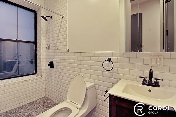 Rented by Coroi Corp | media 6