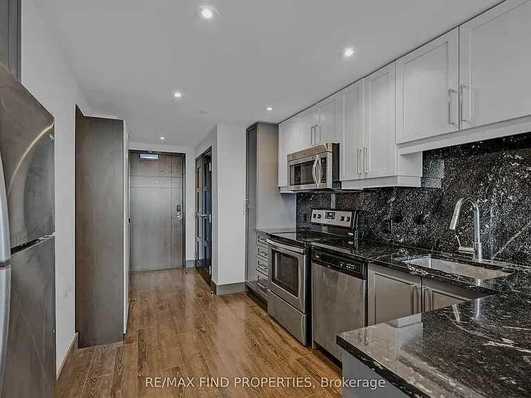 330 Phillip St #2709 — Photo 12