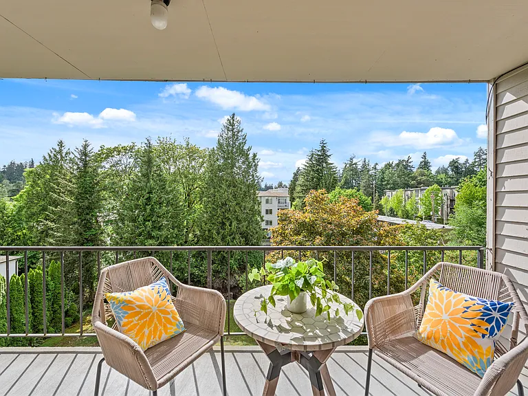 321 Bellevue Way SE #403 — Photo 17