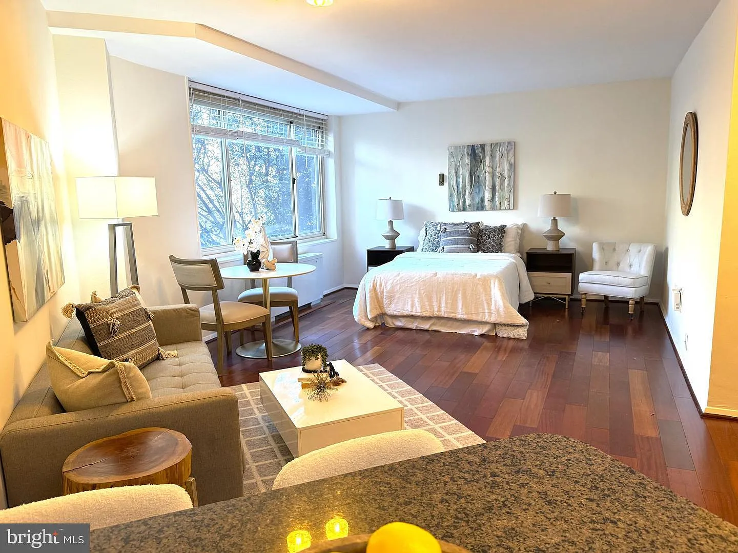 Studio, 440 sqft, $1,795 — Photo 1