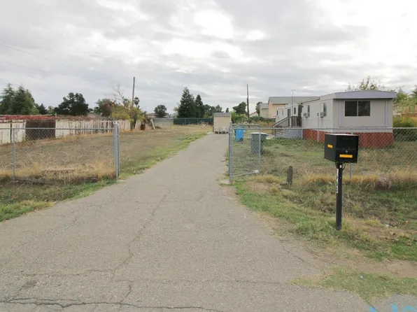 1904 Hile Ave, Linda, CA 95901