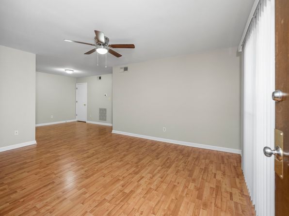 1080 Armstrong Mill Rd APT A, Lexington, KY 40517