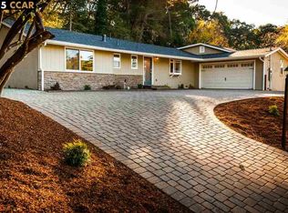 18 Lind Ct, Orinda, CA 94563