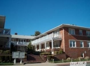 215-225 West Broadway, Long Beach, NY 11561