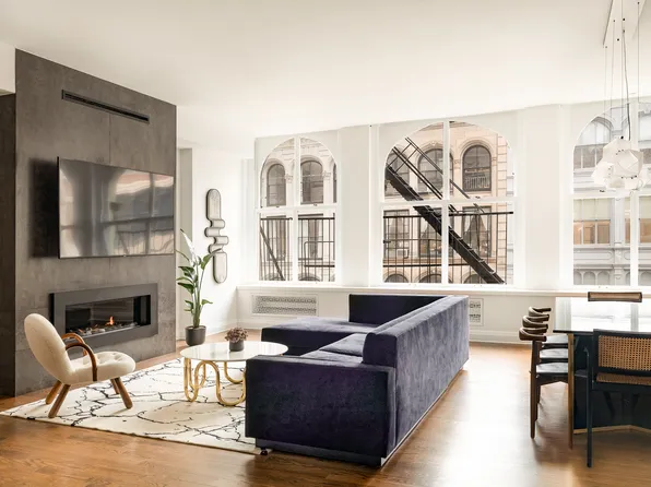 391 Broadway LOFT C image 1 of 15
