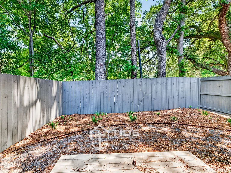 5812 Knight St — Photo 28