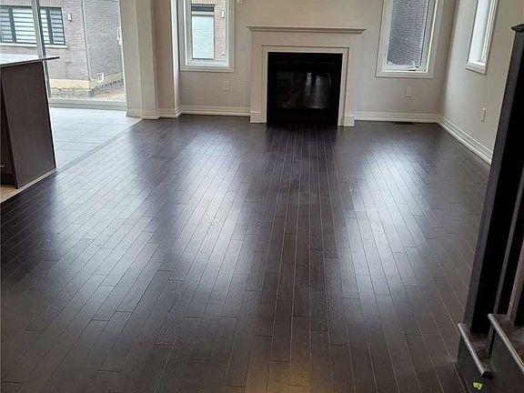 3rd image of 28 Weylie St