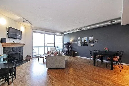 1228 Emerson St #206 Photo 1