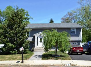 38 Emory Ct, Eatontown, NJ 07724