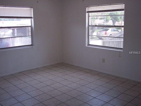 5th image of 1356 Boylan Ave
