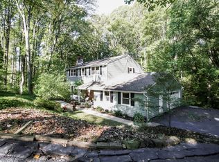 818 Crum Creek Rd, Springfield, PA 19064