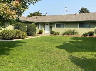 661 Meadow Lark Dr, Turlock, CA 95382