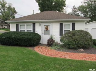 5042 N Lakeside Pl, Peoria Heights, IL