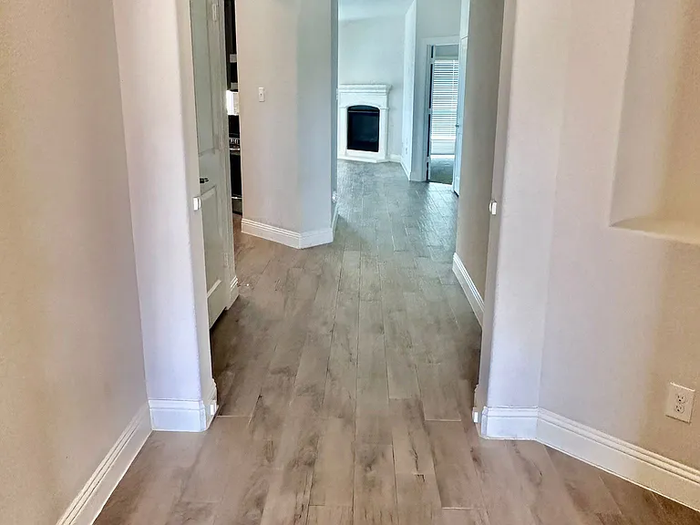 2612 Ainsworth Rd — Photo 4