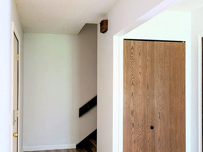 515 Clearwater Dr — Photo 9