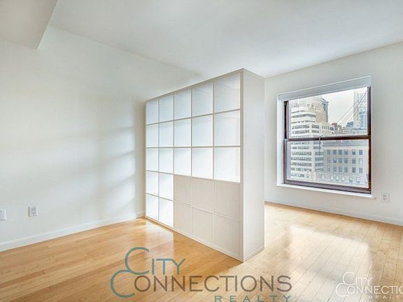 3rd image of 20 West St APT 28E