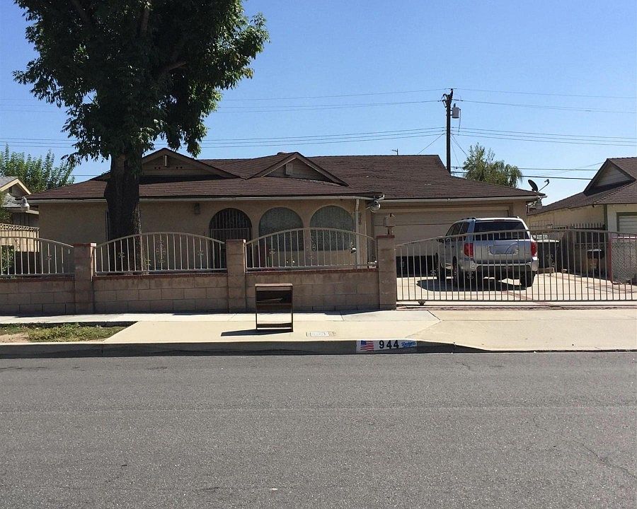1st image of 944 N Mariposa Ave
