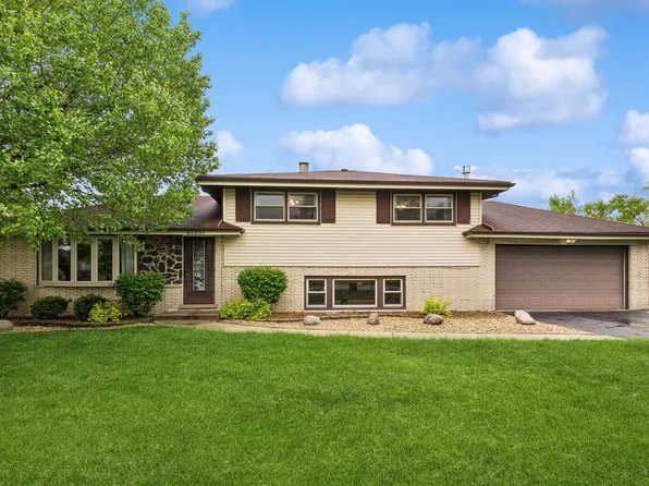 8500 S 83rd Ave, Oak Lawn, IL 60457