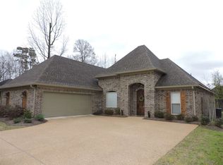 108 Butler Creek Dr, Florence, MS 39073