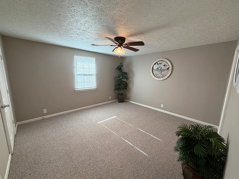 287 Donna Dr — Photo 32