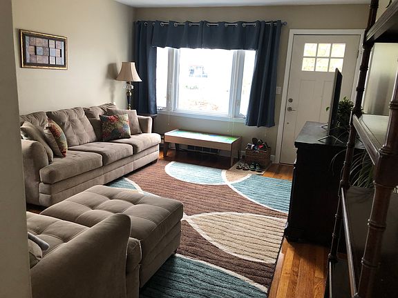 5th image of 30 Claremont Ave