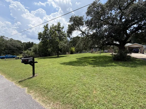 105 Navajo Trce, Crestview, FL 32536