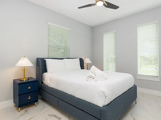 3413 W Braddock St — Photo 9
