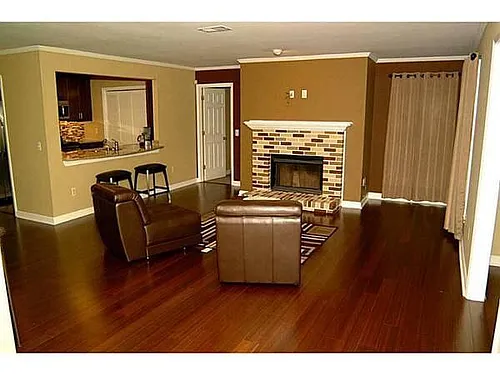 503 Abingdon Way Photo 1
