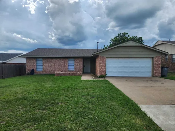 2320 NW 78th St, Lawton, OK 73505