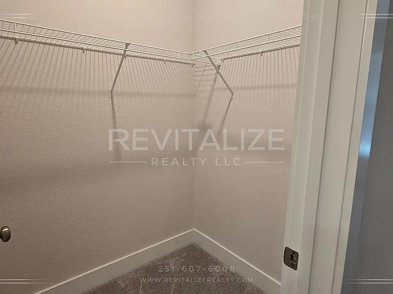 1730 Grouse St — Photo 16