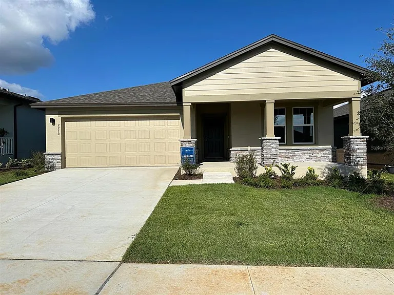 2210 Raven Ridge Rd — Photo 1