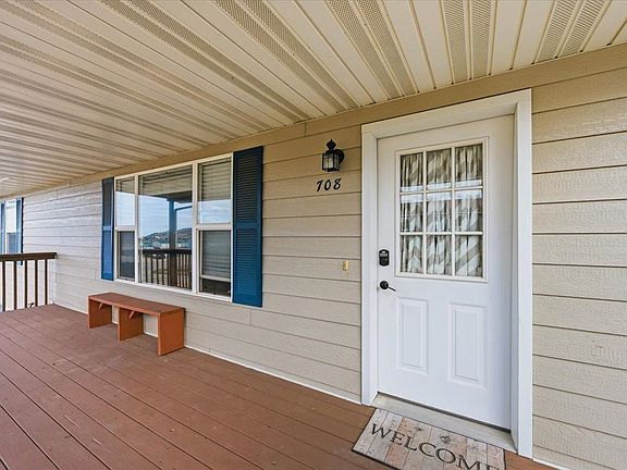 3rd image of 708 S 31st St