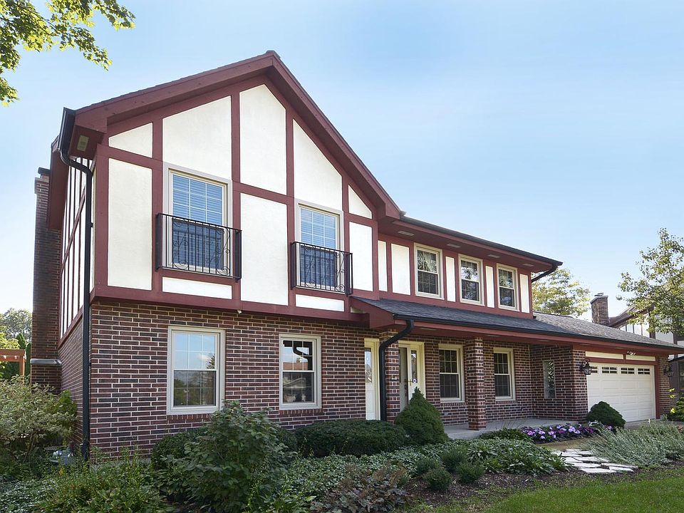 1st image of 2320 James Ct
