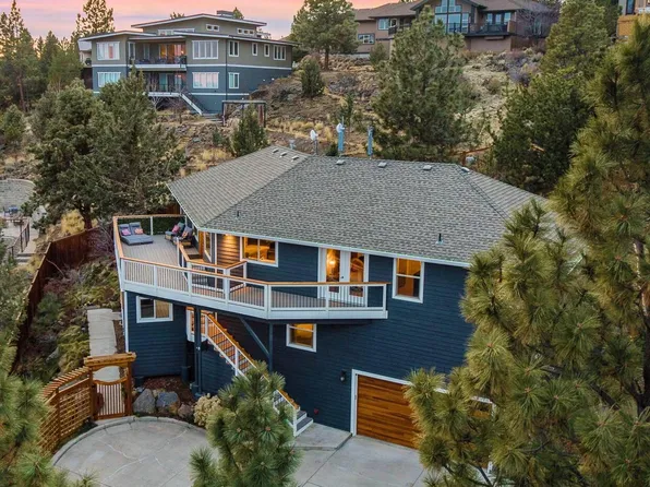 553 NW Greyhawk Ave, Bend, OR 97703