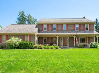 12006 N Ridgeway Ave, Mequon, WI 53097